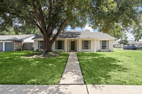 11827 Burlingame Drive Houston TX 77099