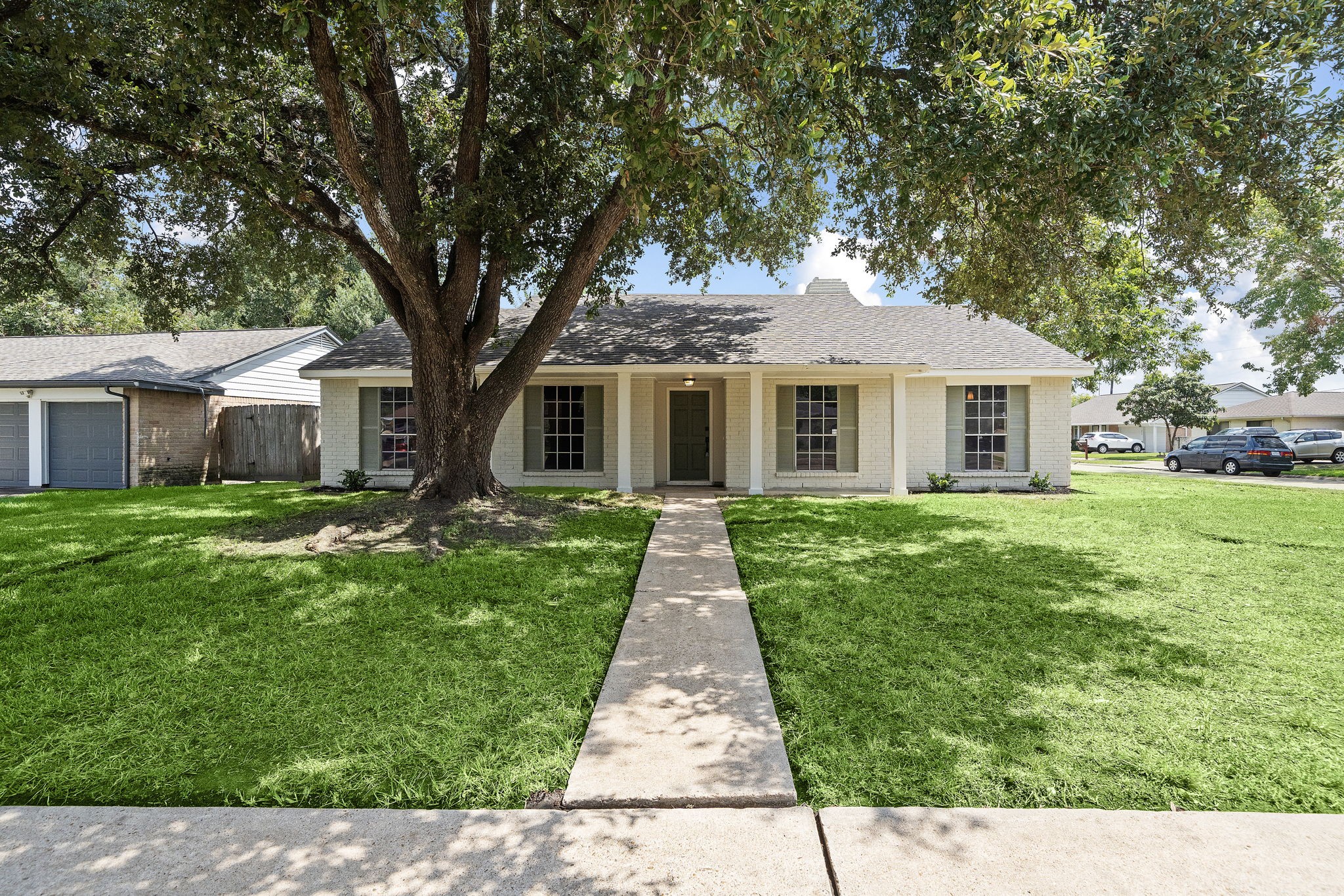 11827 Burlingame Drive Houston TX 77099
