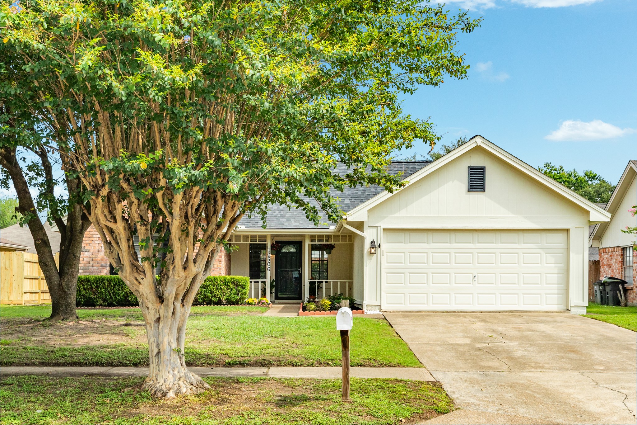 10506 Green Valley Lane Houston TX 77064