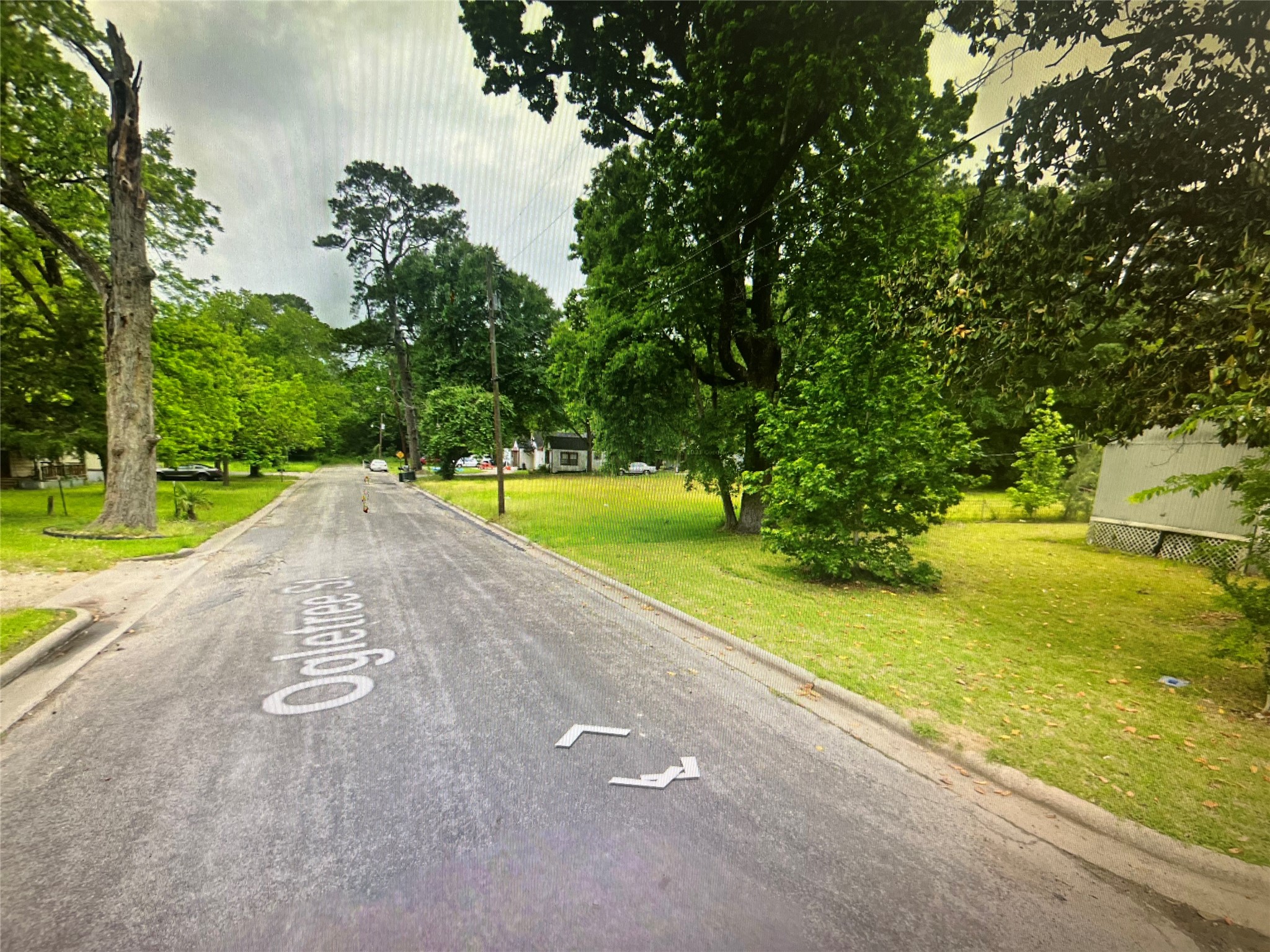 220 S Jackson Avenue Livingston TX 77351