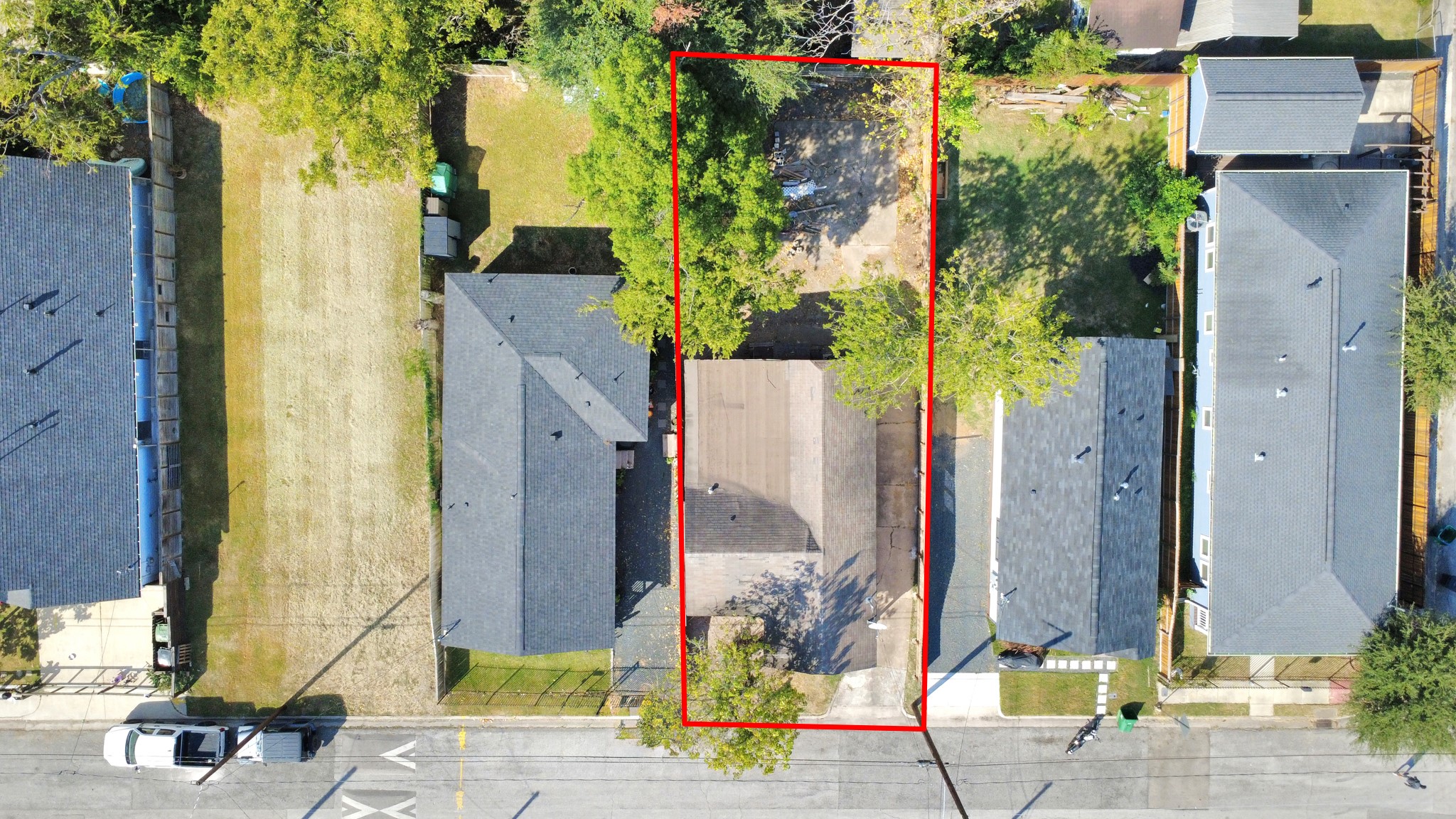 919 E 32nd Street Houston TX 77022