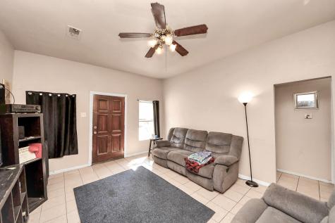 919 E 32nd Street Houston TX 77022
