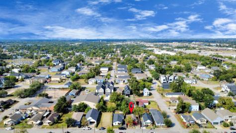 919 E 32nd Street Houston TX 77022
