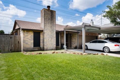 910 Wildwood Drive Deer Park TX 77536