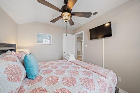 16642 Jolly Roger Road Jamaica Beach TX 77554