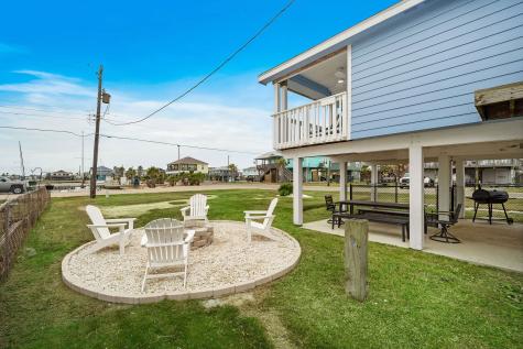 16642 Jolly Roger Road Jamaica Beach TX 77554