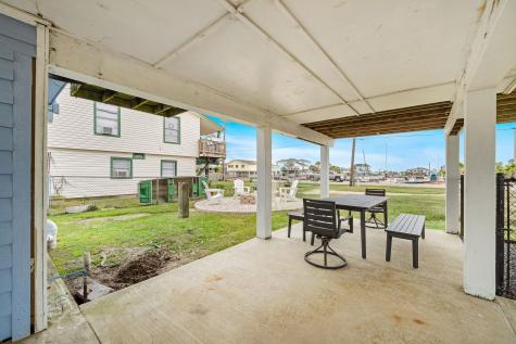 16642 Jolly Roger Road Jamaica Beach TX 77554