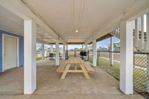 16642 Jolly Roger Road Jamaica Beach TX 77554