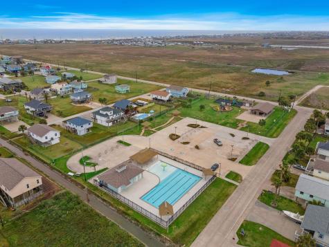 16642 Jolly Roger Road Jamaica Beach TX 77554