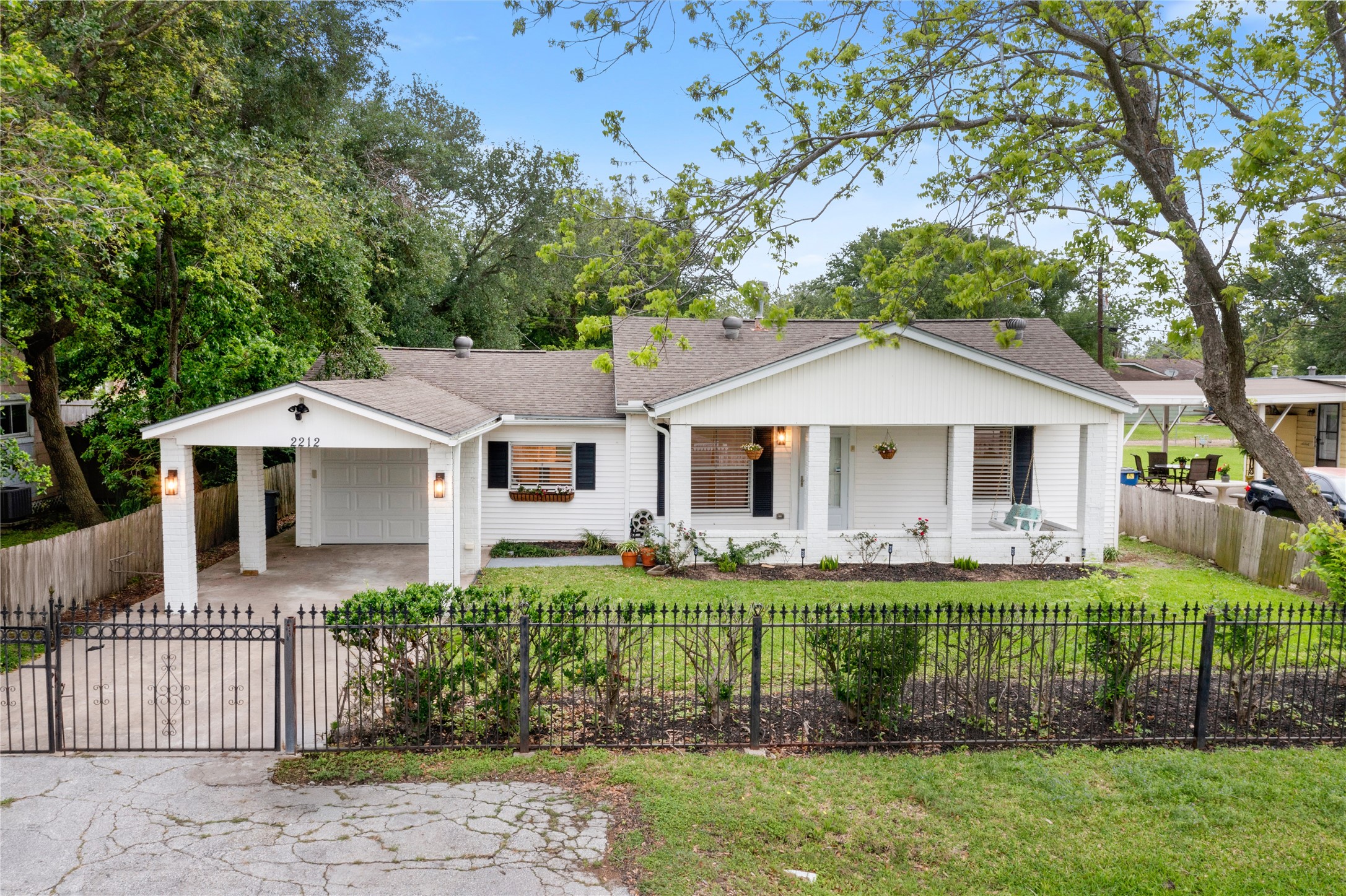 2212 12th Avenue N Texas City TX 77590