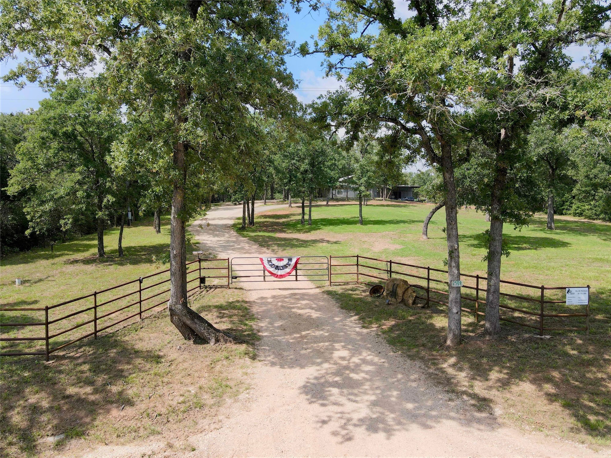 2509 Fm 535 Rosanky TX 78953