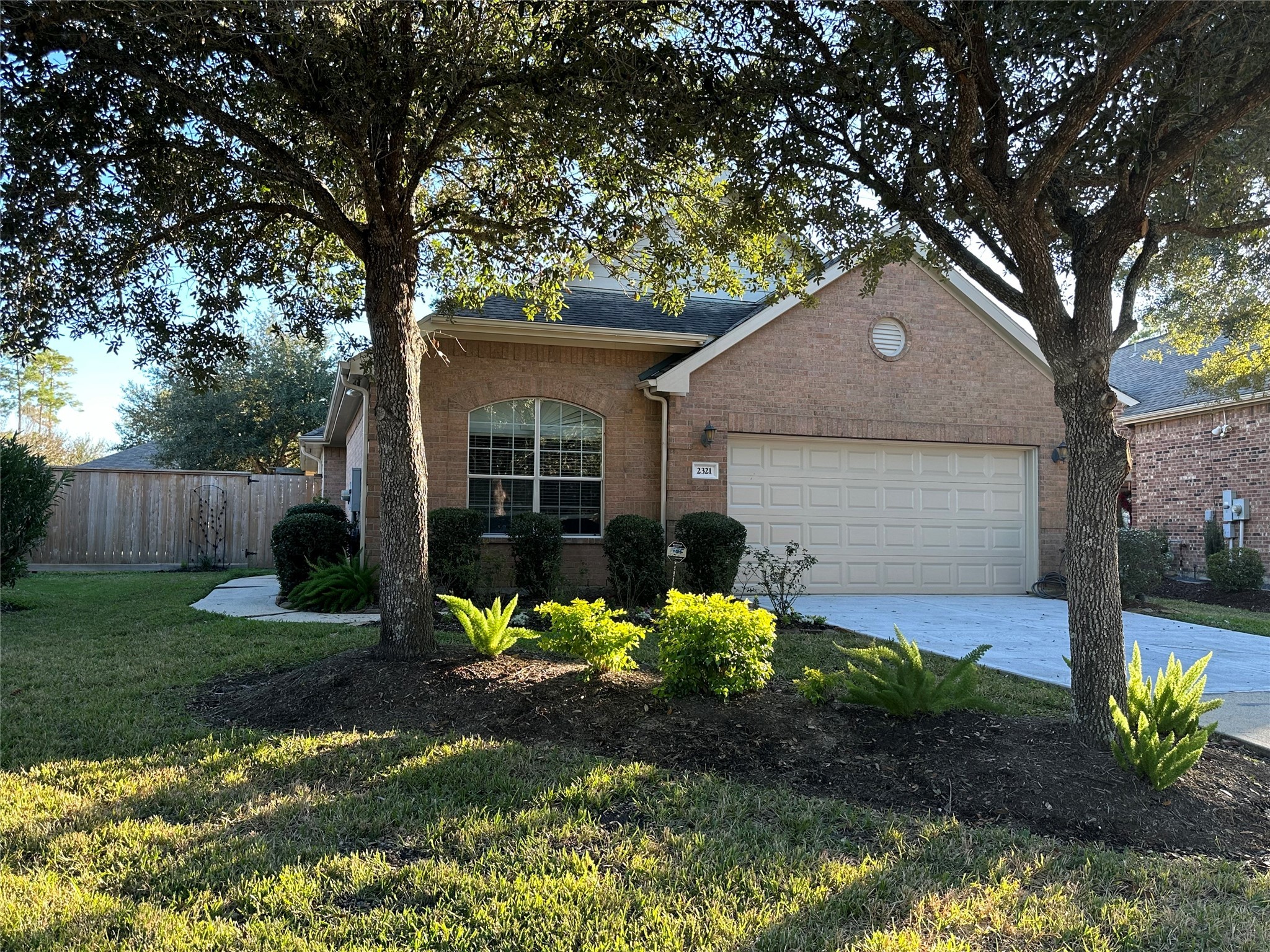 2321 Messina Drive Pearland TX 77581