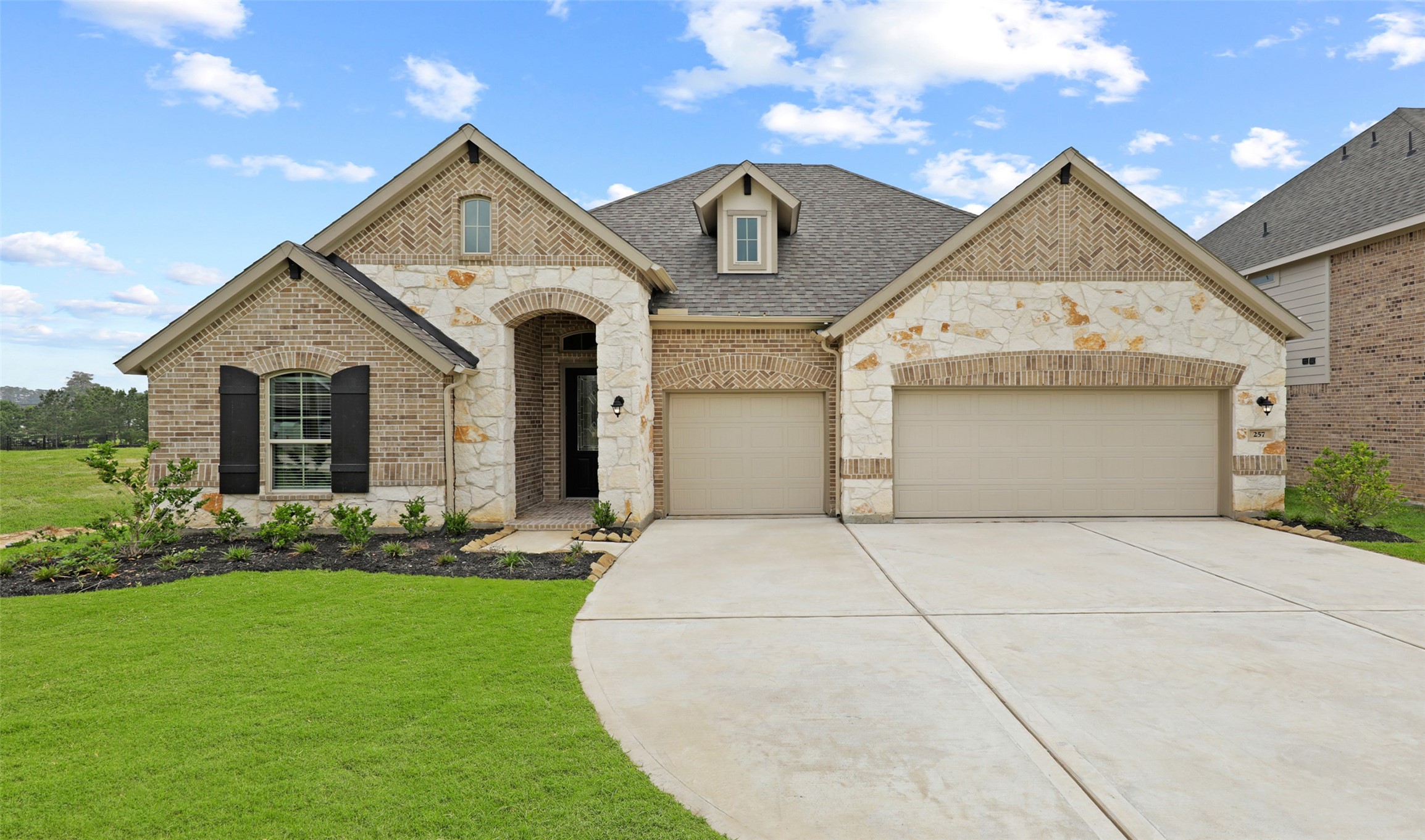 257 Peninsula Point Drive Montgomery TX 77356
