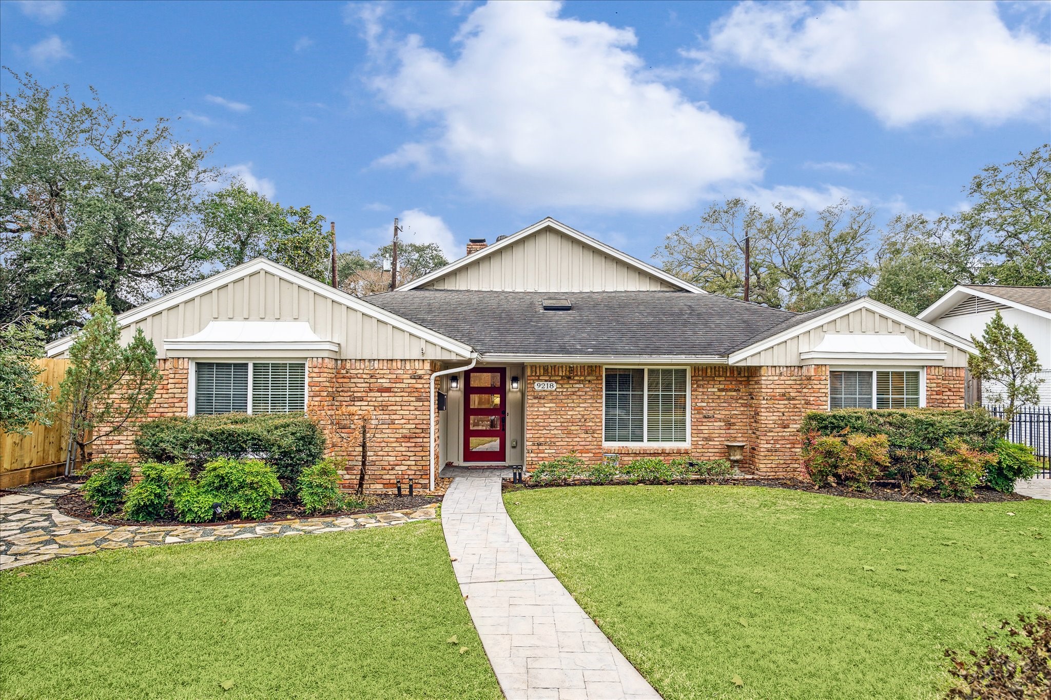 9218 Riddlewood Lane Houston TX 77025
