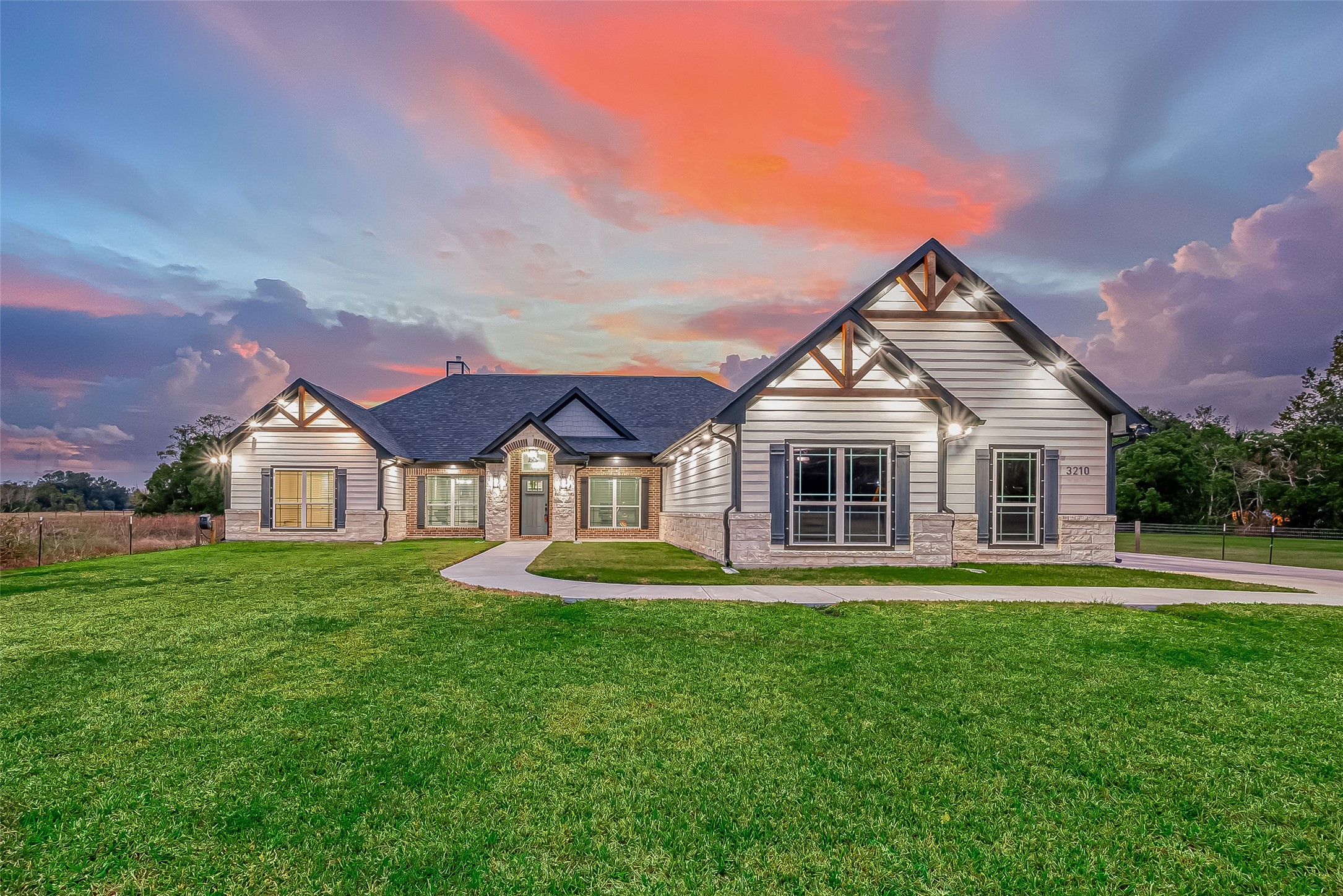 3210 Avenue Q Santa Fe TX 77510