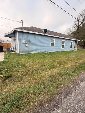 603 Boston Avenue Nederland TX 77627