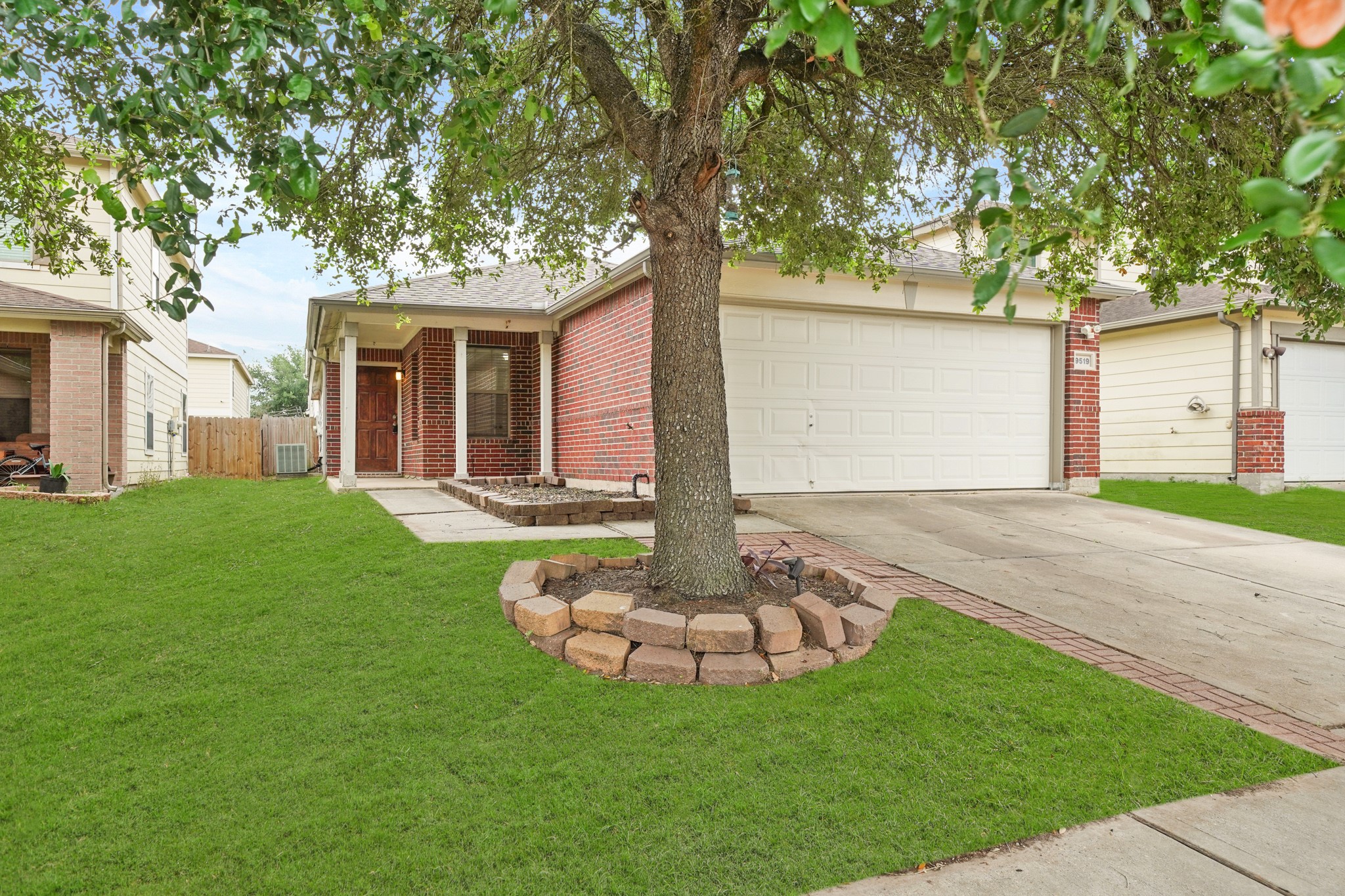 9519 Swanpond Court Houston TX 77075