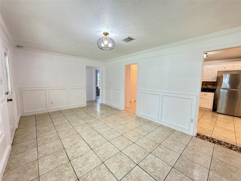 5701 Luna Street Houston TX 77076