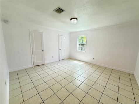 5701 Luna Street Houston TX 77076