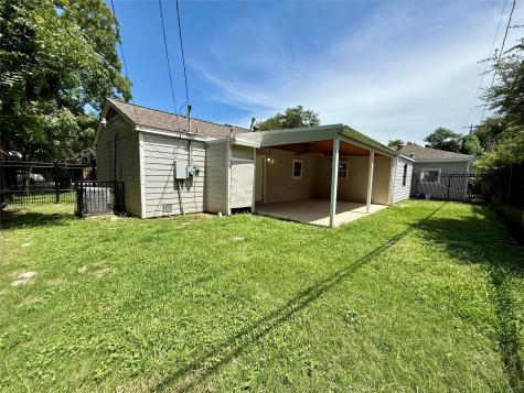 5701 Luna Street Houston TX 77076