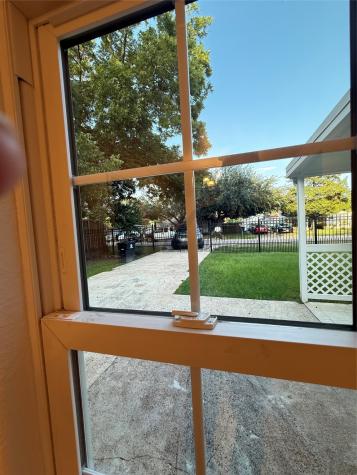 5701 Luna Street Houston TX 77076