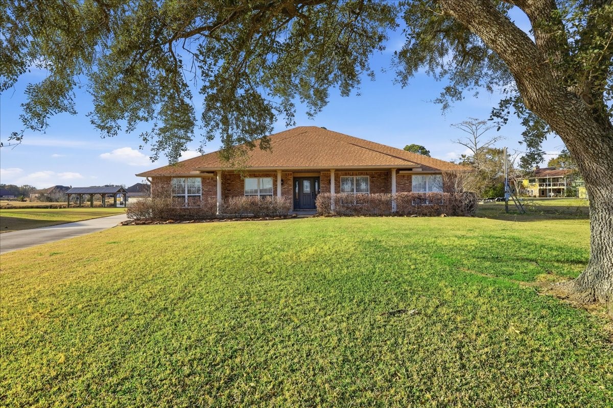510 Country Lane Bridge City TX 77611