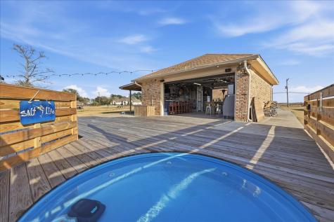 510 Country Lane Bridge City TX 77611