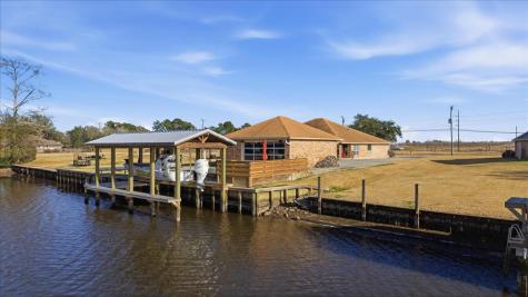 510 Country Lane Bridge City TX 77611