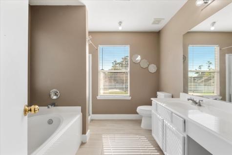 6230 Kings Oaks Lane Humble TX 77346