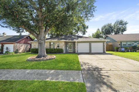 13719 Drakewood Drive Sugar Land TX 77498