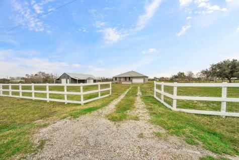 2010 Whila Way Alvin TX 77511