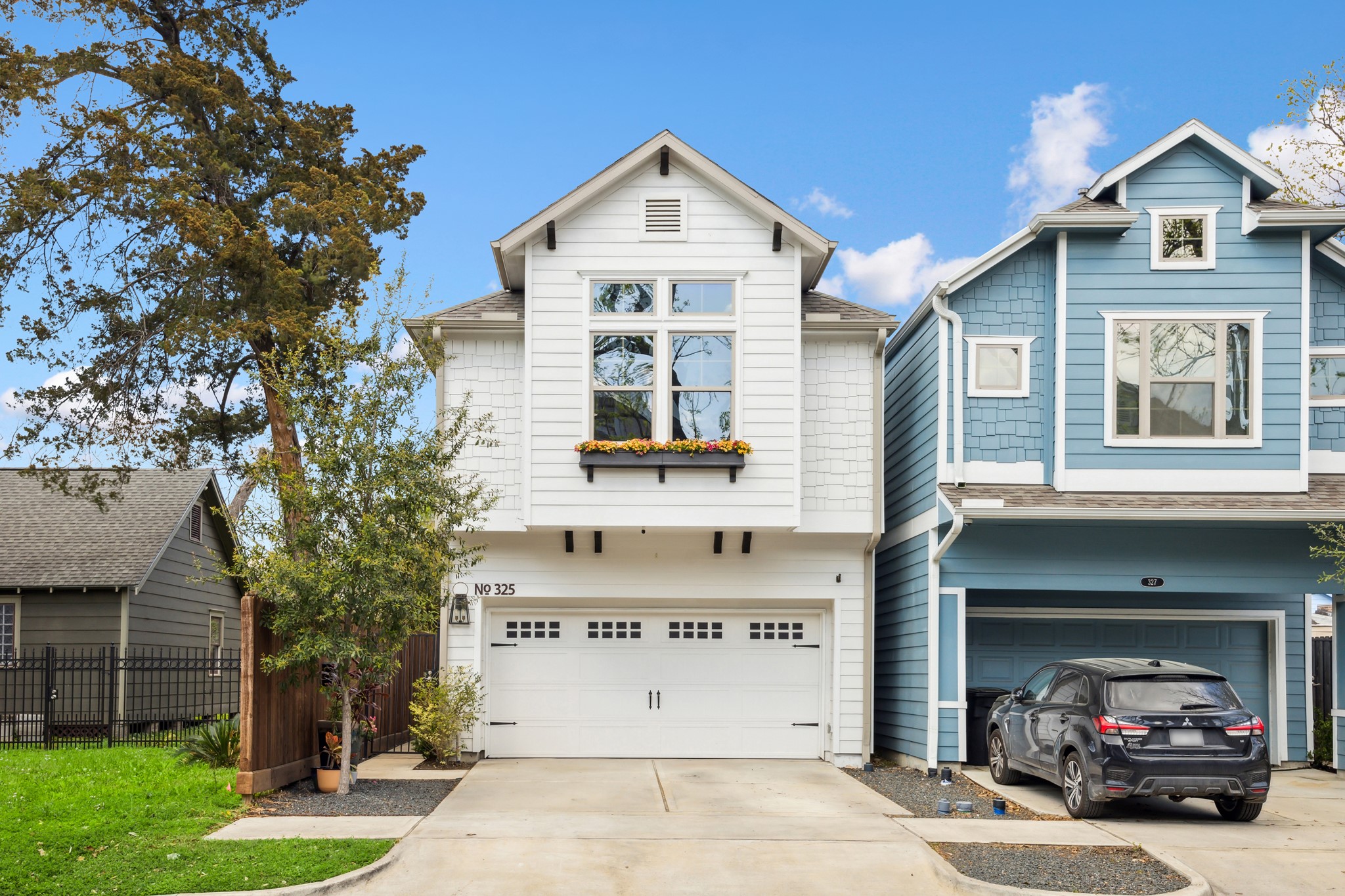 325 Aurora Street Houston TX 77008