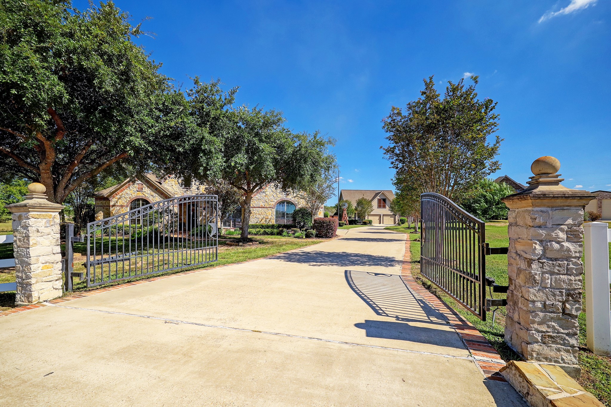 12110 Pecan Grove Circle Magnolia TX 77354