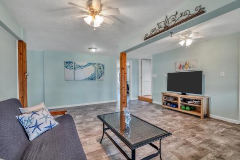 14 Dolphin Street Bayou Vista TX 77563