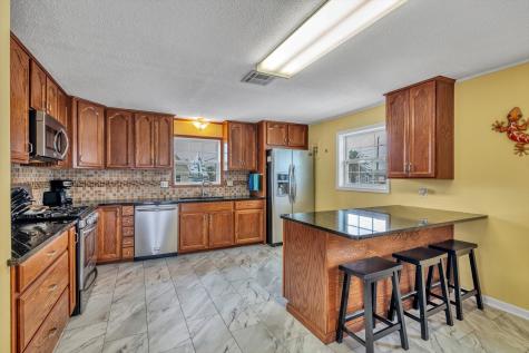 14 Dolphin Street Bayou Vista TX 77563