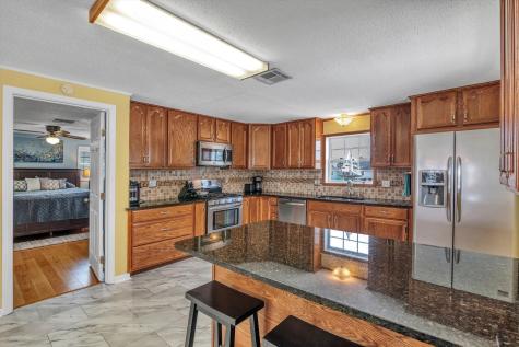 14 Dolphin Street Bayou Vista TX 77563