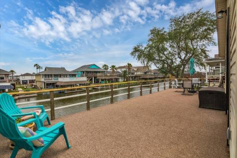 14 Dolphin Street Bayou Vista TX 77563