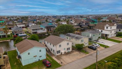 14 Dolphin Street Bayou Vista TX 77563