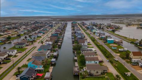 14 Dolphin Street Bayou Vista TX 77563