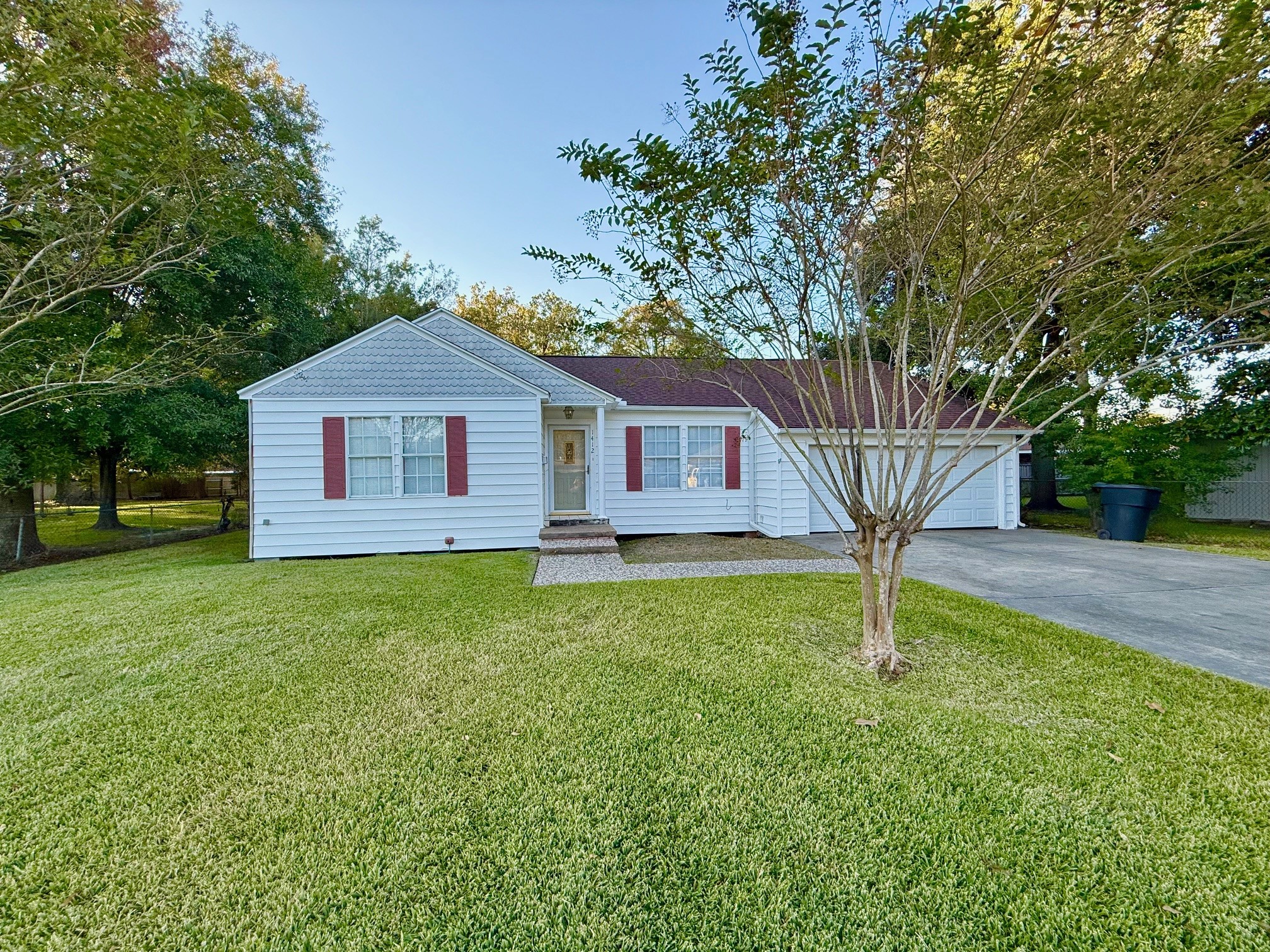1412 Ithaca Avenue Nederland TX 77627