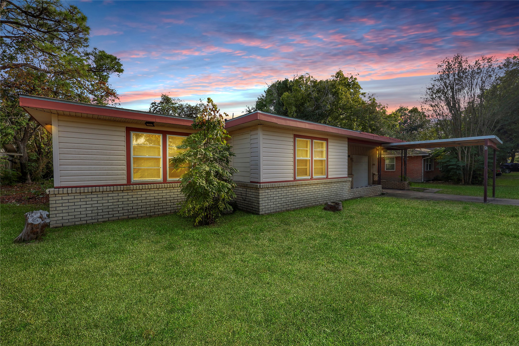 1303 Red Bud Lane La Marque TX 77568