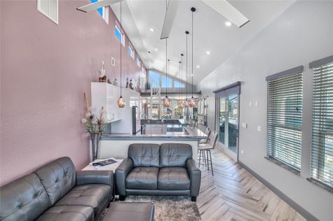 3709 Rice Street Galveston TX 77554