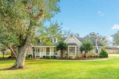 204 Red Oak Circle Brazoria TX 77422