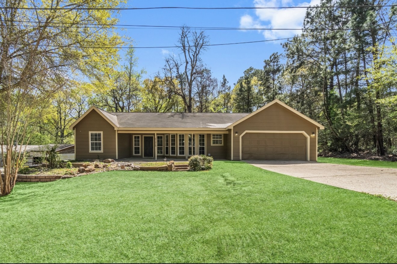 16655 Holly Lane S Montgomery TX 77316