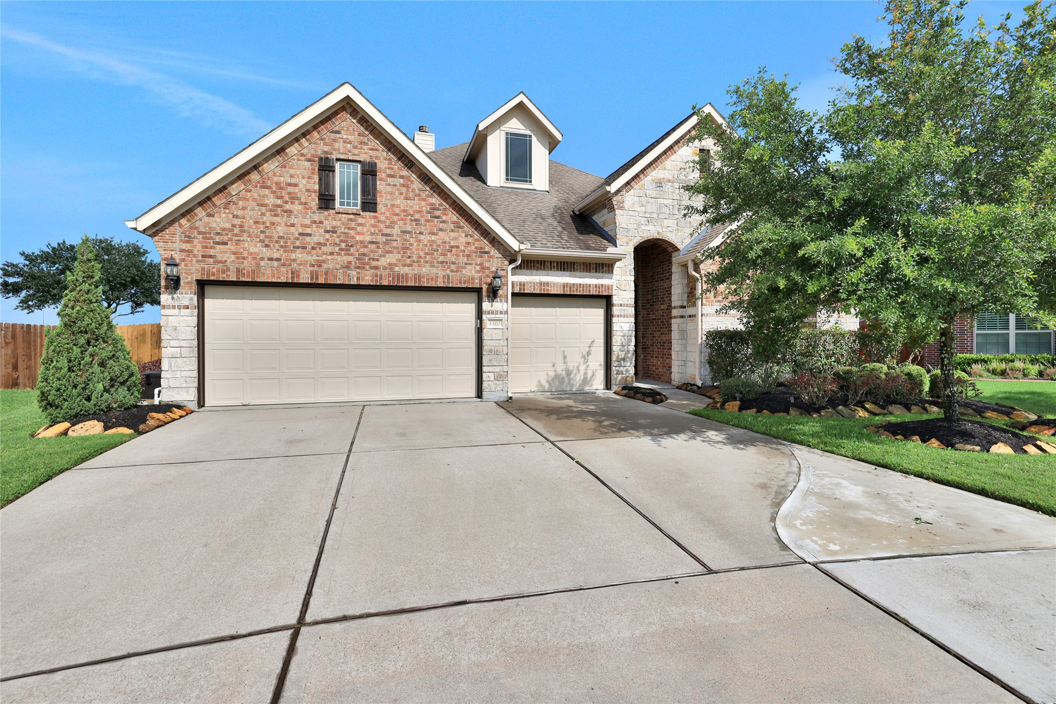 1310 Graham Trace Lane League City TX 77573