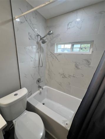 10525 Fairland Drive Houston TX 77051