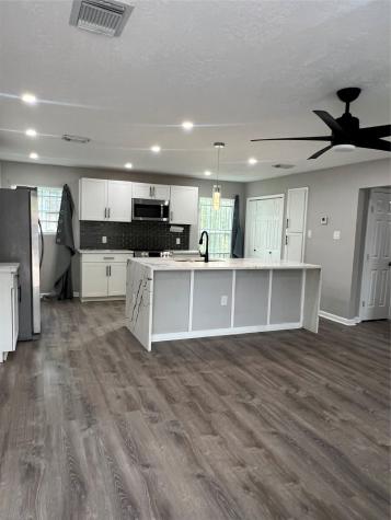 10525 Fairland Drive Houston TX 77051