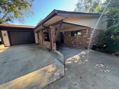 323 Mallard Point Livingston TX 77351