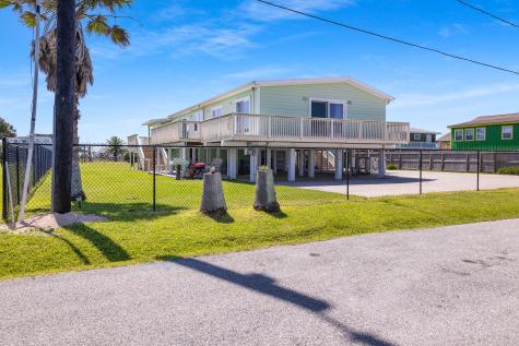 4110 2nd Street Galveston TX 77554
