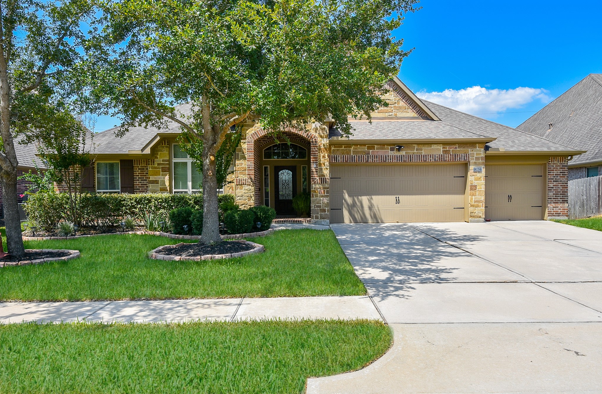 13611 Starwreath Drive Pearland TX 77584